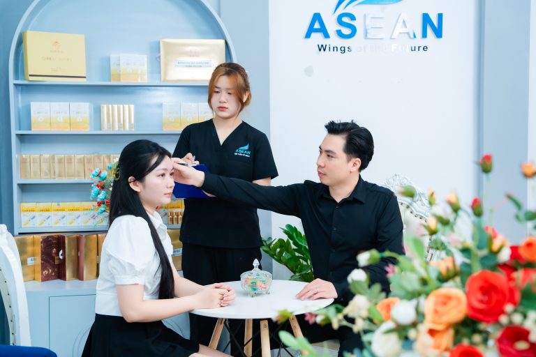 Học viện ASEAN