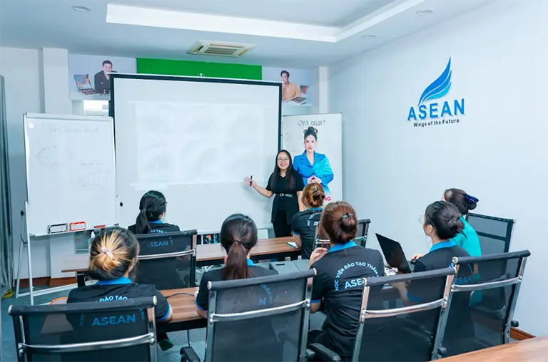 Khóa học điều trị nám