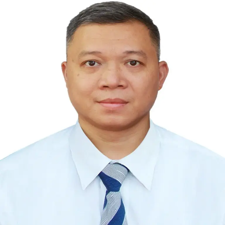 Bác sĩ đông y Trịnh Trần Tiệp - Môn châm cứu - tác động cột sống