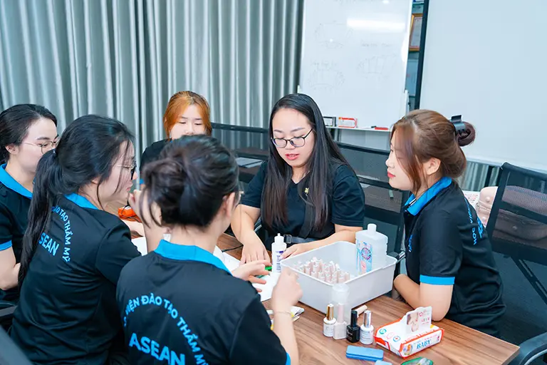 Học viện đào tạo Thẩm mỹ Asean