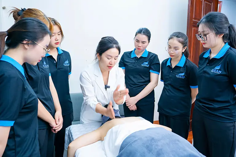 Học viện đào tạo Thẩm mỹ Asean