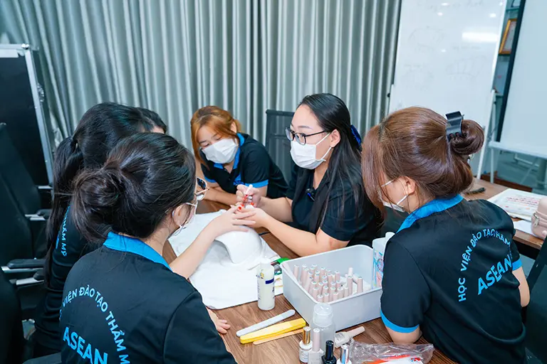 Học viện đào tạo Thẩm mỹ Asean