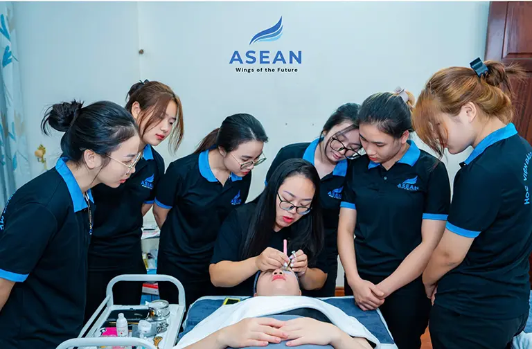 Học viện đào tạo Thẩm mỹ Asean